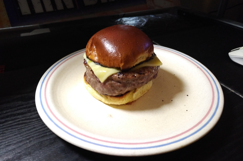 Illustration for article titled Breakfast burger